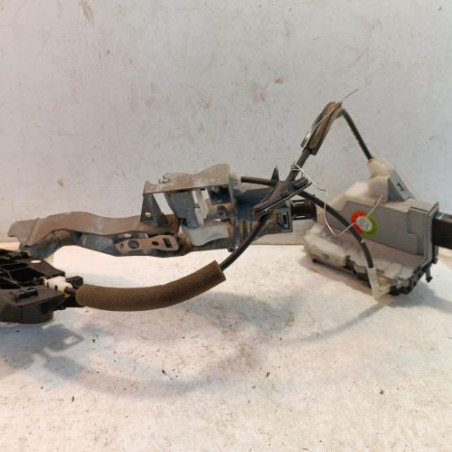 Serrure arriere droit CITROEN C3 2