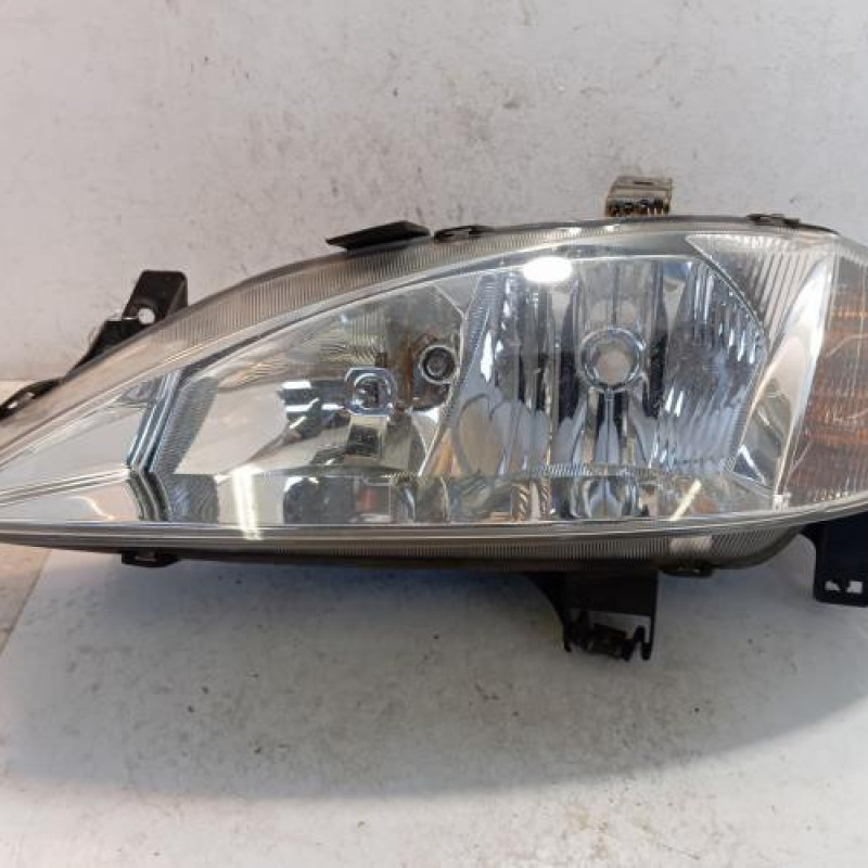 Optique avant principal gauche (feux)(phare) RENAULT MEGANE 1