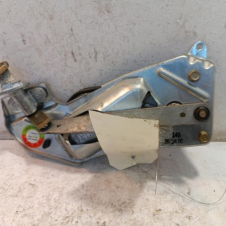 Moteur essuie glace arriere RENAULT MEGANE 1