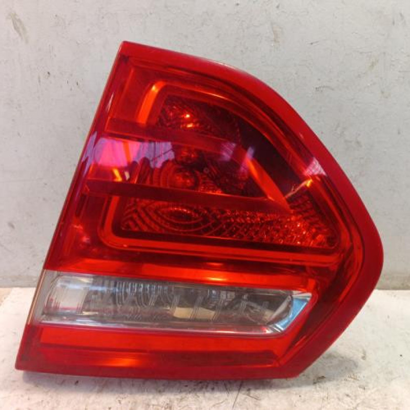 Feu arriere secondaire droit (feux) CITROEN C4 PICASSO 1 Feu arriere secondaire droit (feux) CITROEN C4 PICASSO 1