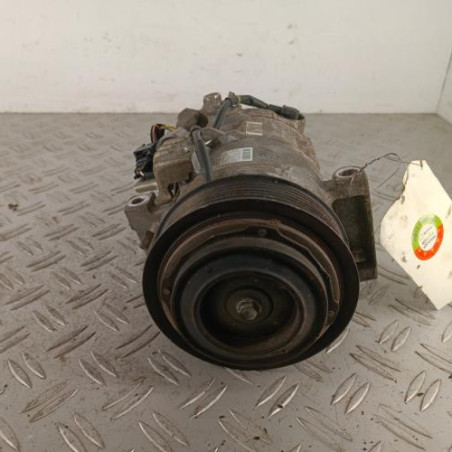 Compresseur clim RENAULT MEGANE 3 Photo n°1