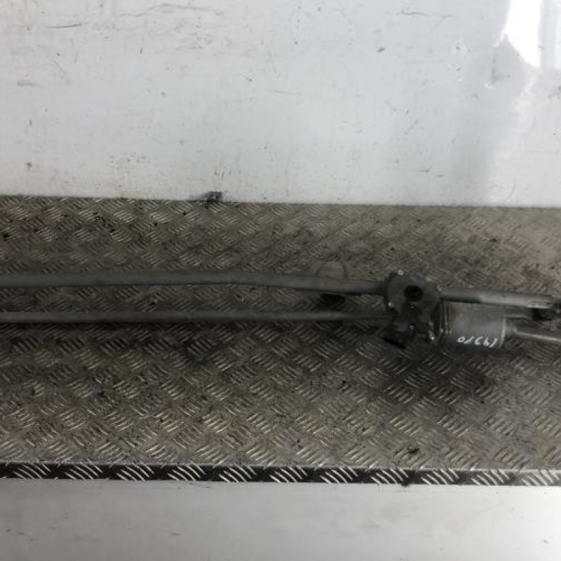 Moteur essuie glace avant OPEL ZAFIRA B Moteur essuie glace avant OPEL ZAFIRA B