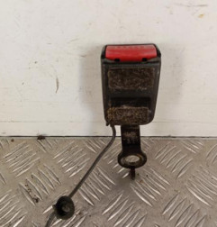 Attache ceinture avant gauche DACIA DUSTER 1