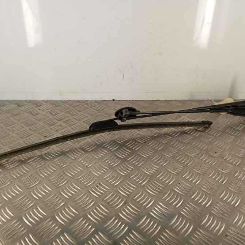 Bras essuie glace avant gauche RENAULT TWINGO 1