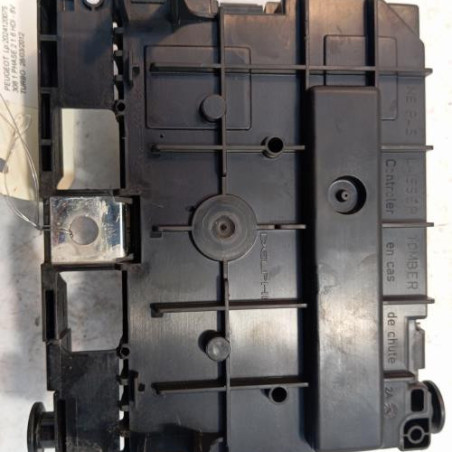 Boitier servitude moteur (BSM) PEUGEOT 308 1