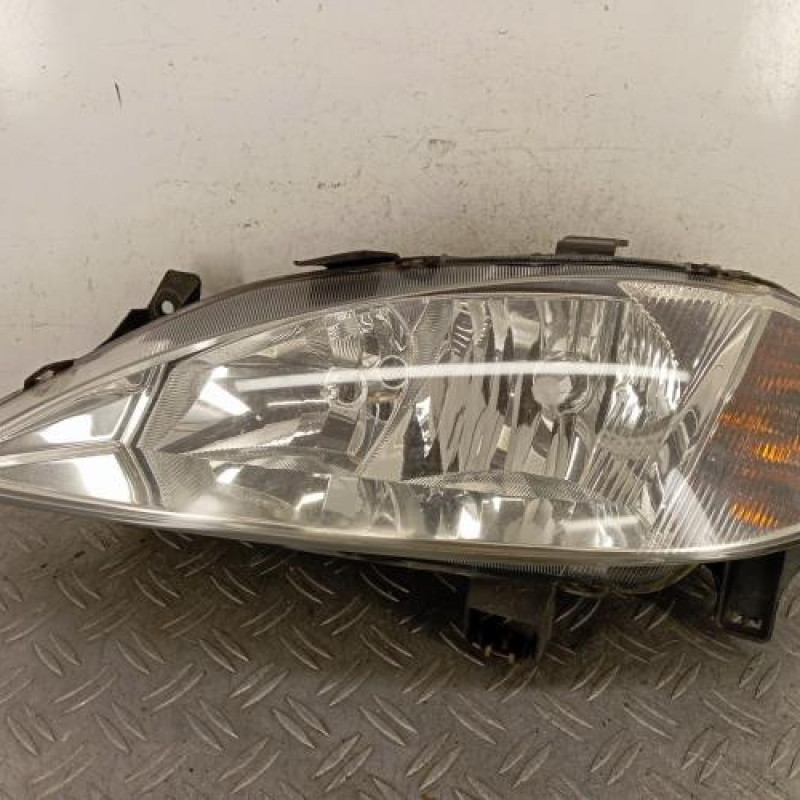 Optique avant principal gauche (feux)(phare) RENAULT MEGANE 1