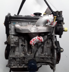 Moteur CITROEN SAXO Photo n°1