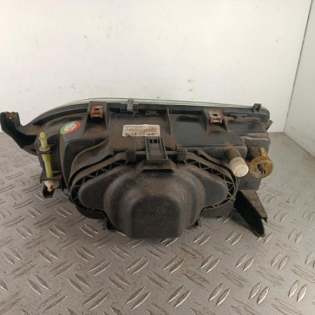 Optique avant principal droit (feux)(phare) RENAULT R19