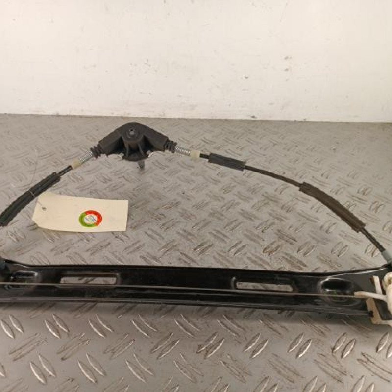 Leve vitre mecanique avant droit FIAT PANDA 2