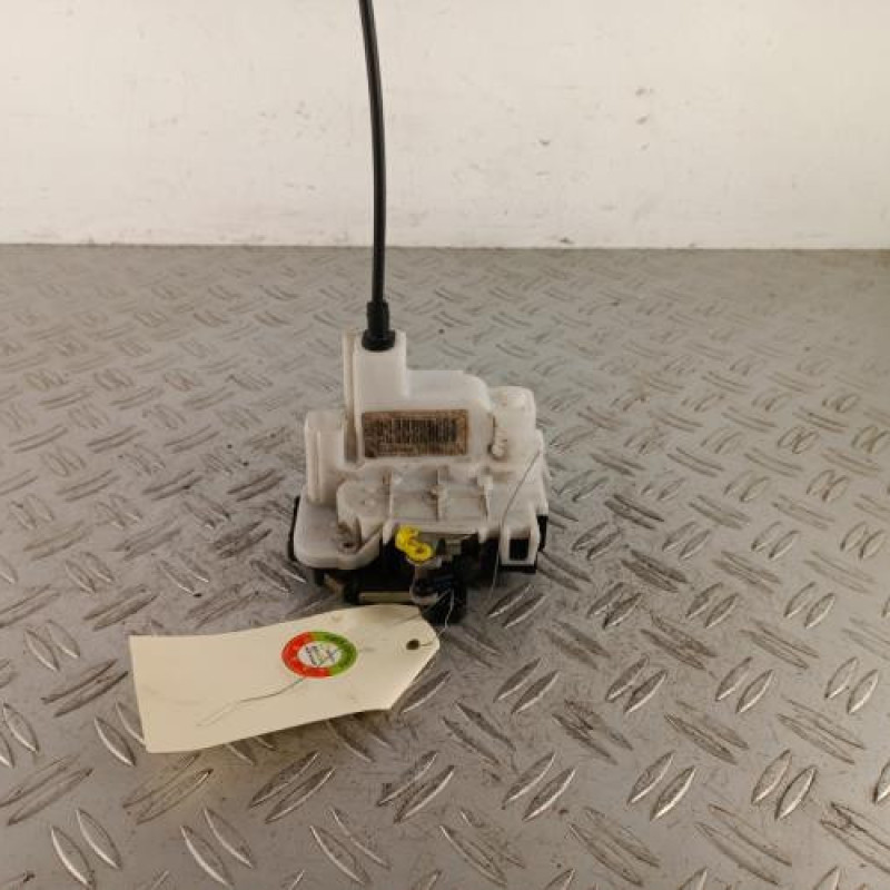 Serrure avant droit FIAT PANDA 2 Serrure avant droit FIAT PANDA 2