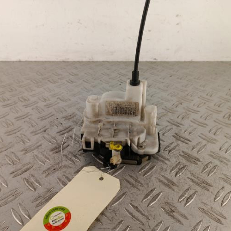 Serrure avant gauche FIAT PANDA 2 Serrure avant gauche FIAT PANDA 2