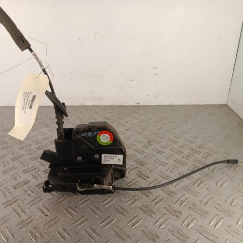 Serrure arriere gauche RENAULT CLIO 4 Serrure arriere gauche RENAULT CLIO 4