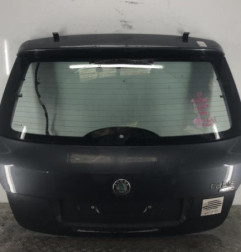 Malle/Hayon arriere SKODA FABIA 2 Photo n°1