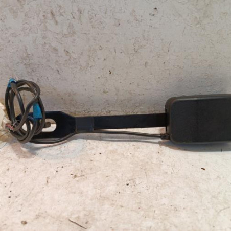 Attache ceinture avant gauche PEUGEOT 1007 Photo n°1