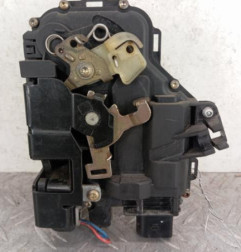 Serrure avant gauche VOLKSWAGEN GOLF 4