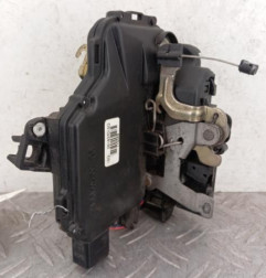 Serrure avant gauche VOLKSWAGEN GOLF 4 Photo n°4