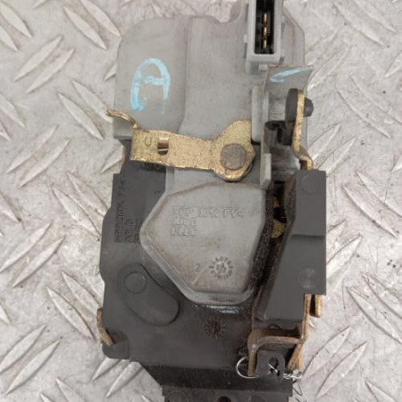 Serrure arriere droit PEUGEOT 206