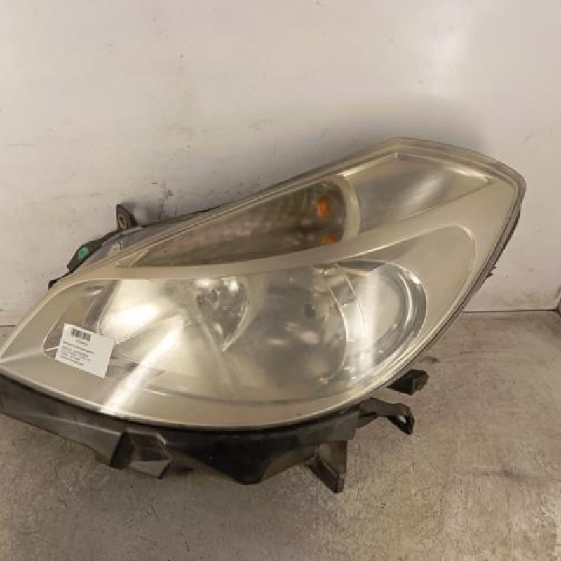Optique avant principal gauche (feux)(phare) RENAULT CLIO 3