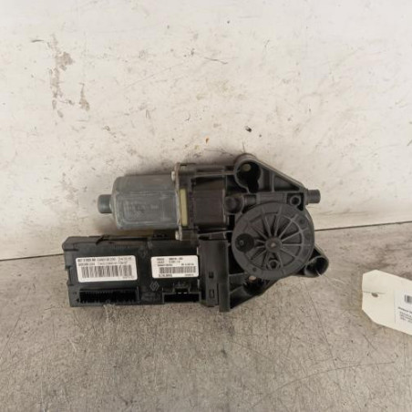 Moteur leve vitre avant gauche RENAULT MEGANE 3 Photo n°1
