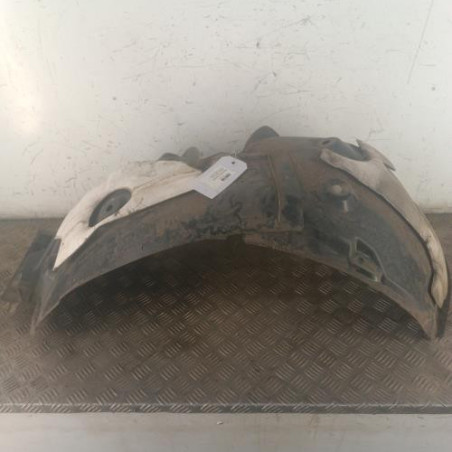 Pare boue avant droit RENAULT MEGANE 3 Photo n°1
