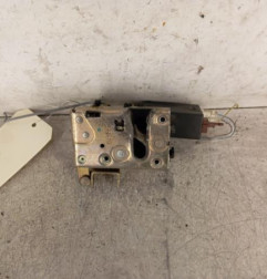 Serrure avant gauche PEUGEOT 106