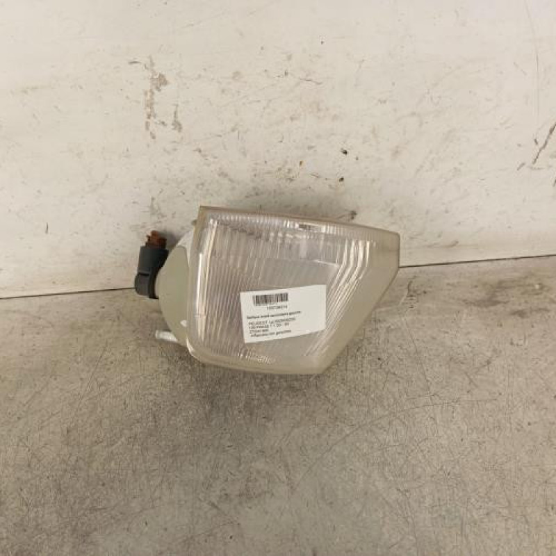 Optique avant secondaire gauche (feux)(clignotant) PEUGEOT 106