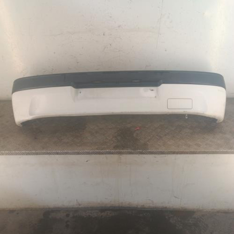 Pare choc arriere PEUGEOT 106 Pare choc arriere PEUGEOT 106