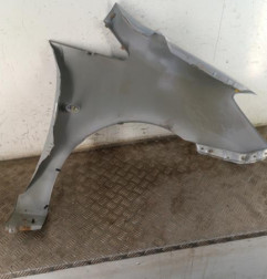 Aile avant gauche TOYOTA COROLLA VERSO 1