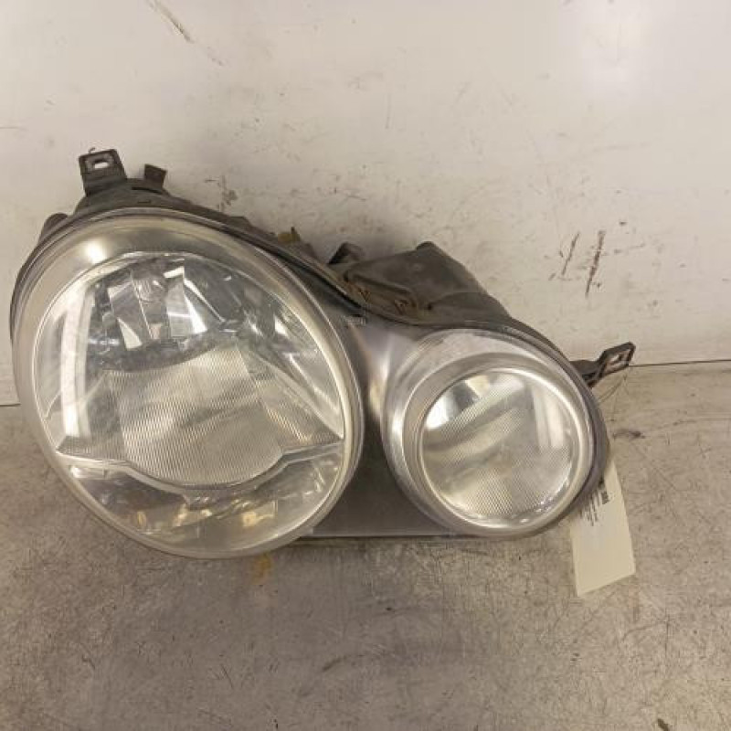 Optique avant principal droit (feux)(phare) VOLKSWAGEN POLO 4