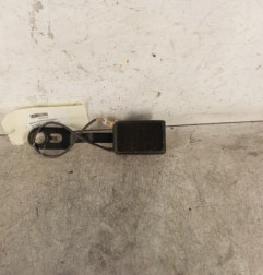 Attache ceinture avant gauche PEUGEOT 207