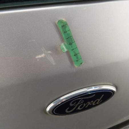 Malle/Hayon arriere FORD FUSION