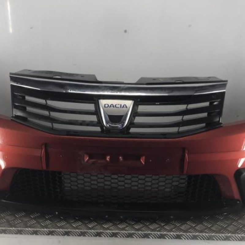 Pare choc avant DACIA SANDERO 1