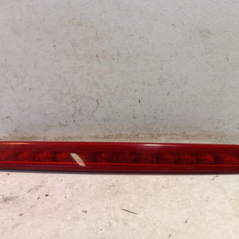 Feu arriere stop central VOLKSWAGEN CRAFTER 1 Feu arriere stop central VOLKSWAGEN CRAFTER 1
