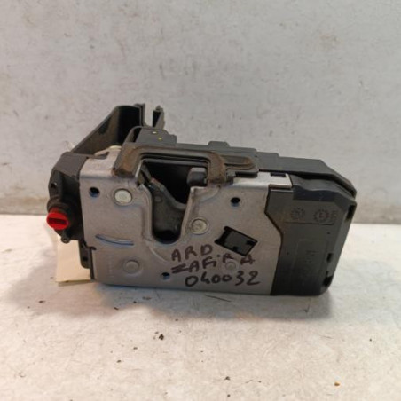 Serrure arriere droit OPEL ZAFIRA B Photo n°1