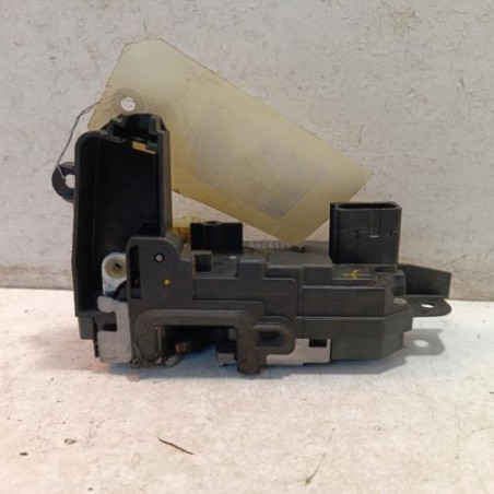 Serrure avant droit OPEL ZAFIRA B