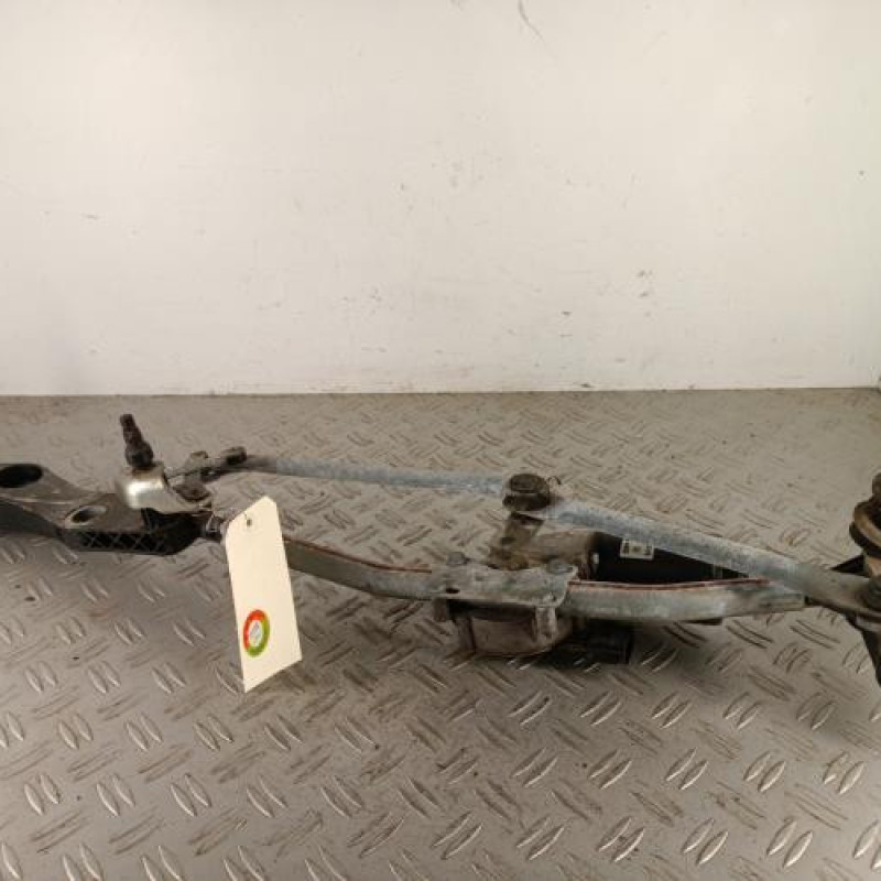 Moteur essuie glace avant BMW SERIE 5 E60 Moteur essuie glace avant BMW SERIE 5 E60