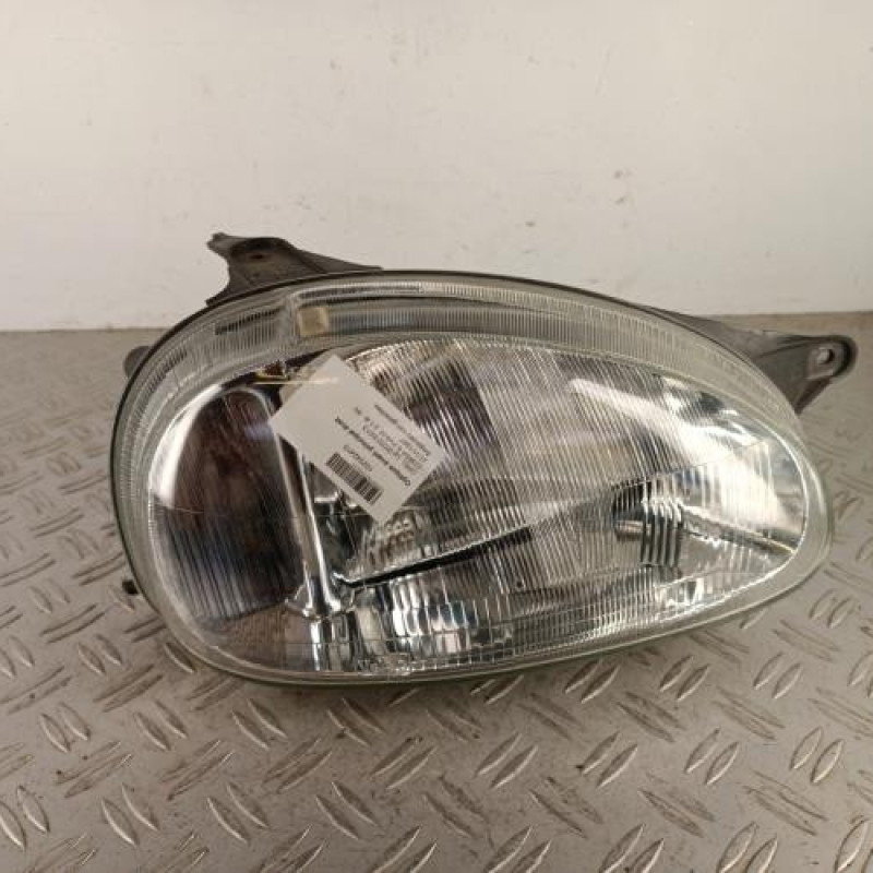 Optique avant principal droit (feux)(phare) OPEL CORSA B