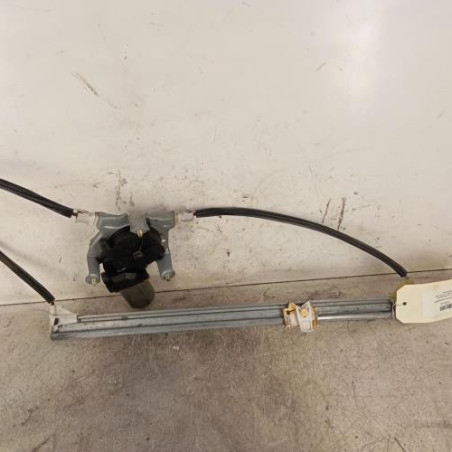Leve vitre electrique avant gauche RENAULT CLIO 2 Photo n°1