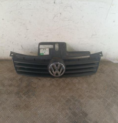 Calandre VOLKSWAGEN POLO 4 Photo n°1