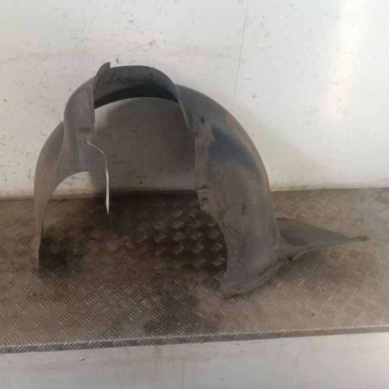 Pare boue avant gauche VOLKSWAGEN POLO 4 Pare boue avant gauche VOLKSWAGEN POLO 4