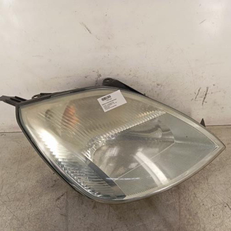 Optique avant principal droit (feux)(phare) FORD FIESTA 5