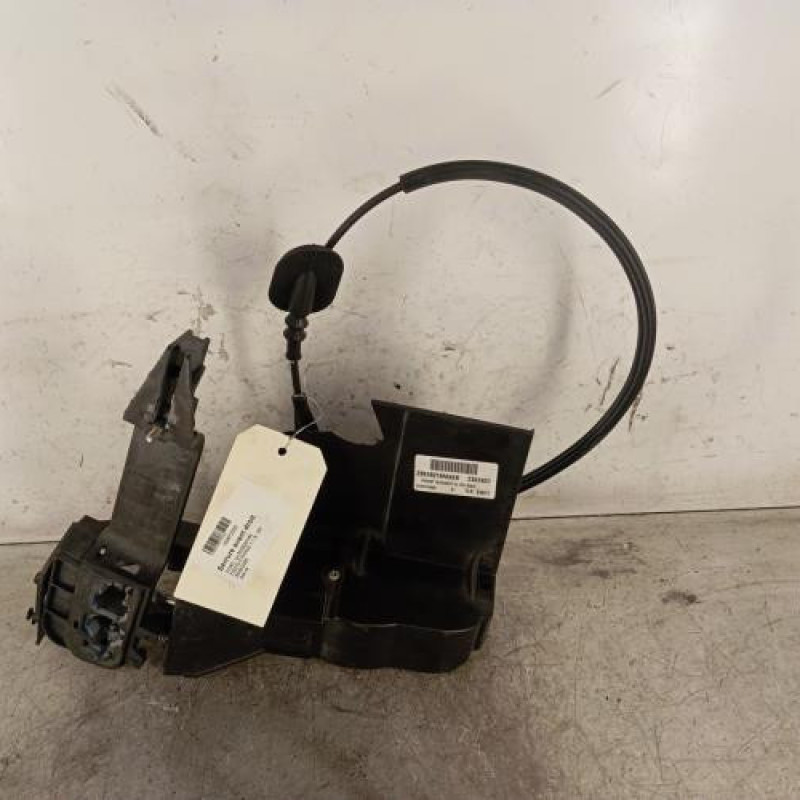 Serrure avant droit FORD FIESTA 5 Serrure avant droit FORD FIESTA 5