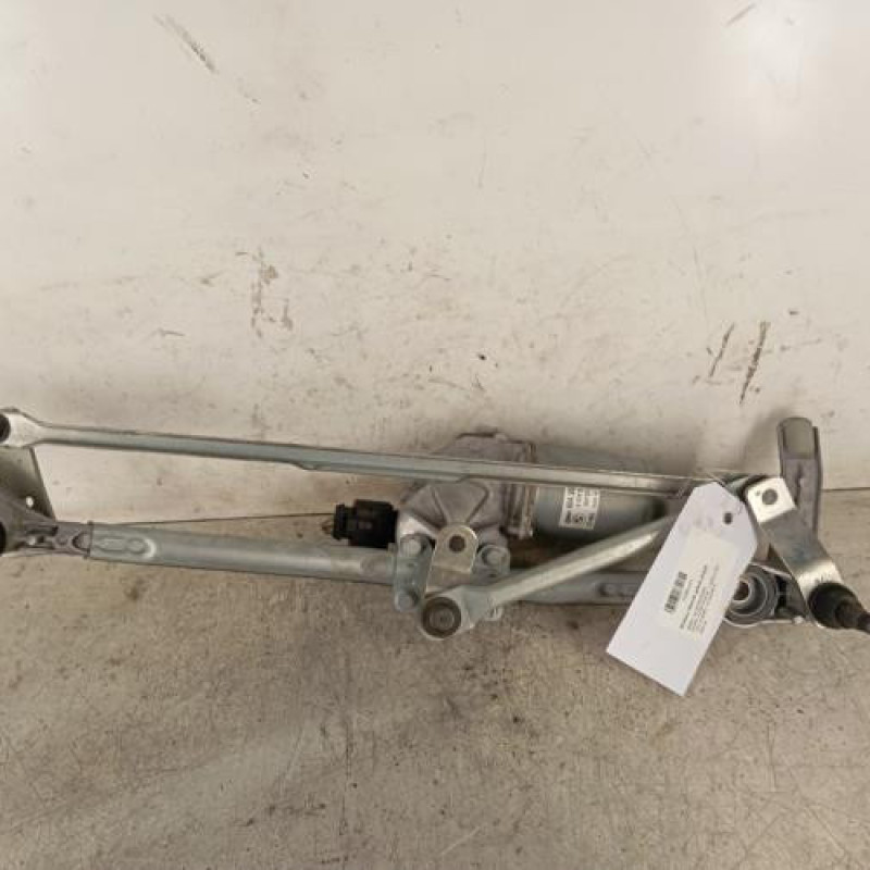 Moteur essuie glace avant BMW SERIE 3 E90 Moteur essuie glace avant BMW SERIE 3 E90