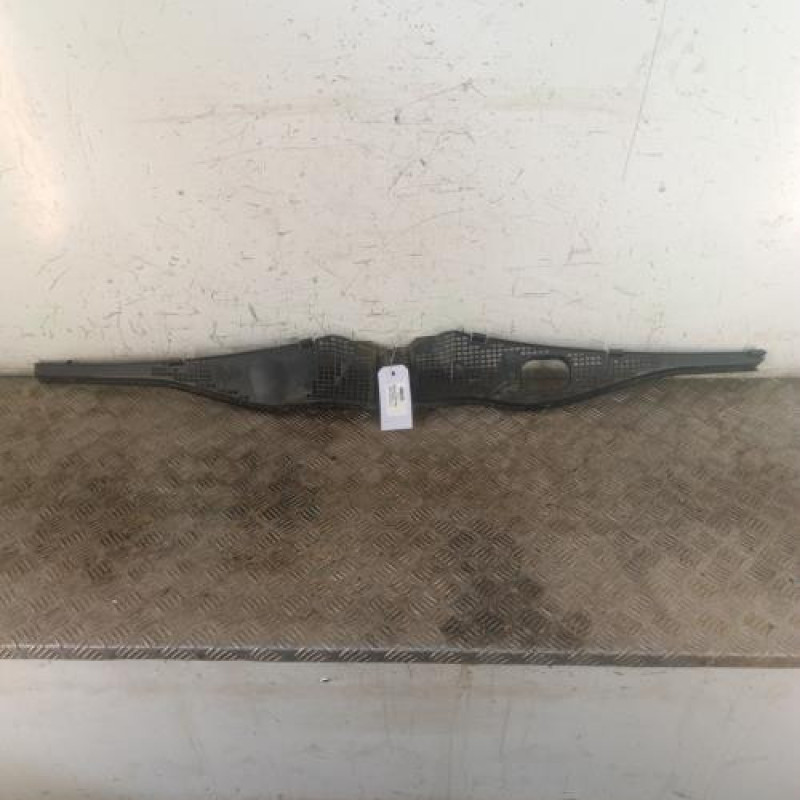 Baie de pare brise DACIA DUSTER 1 Baie de pare brise DACIA DUSTER 1