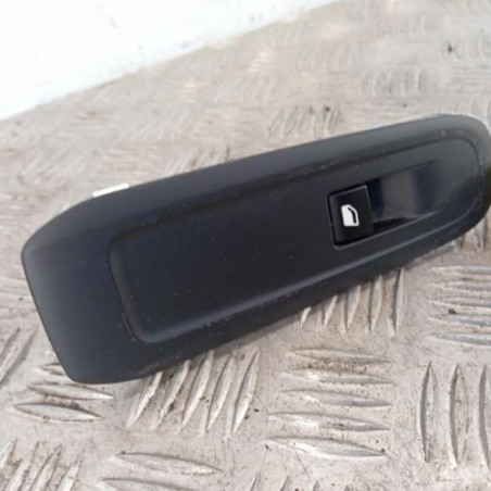 Interrupteur de leve vitre arriere droit PEUGEOT 308 2
