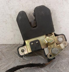 Serrure de coffre VOLKSWAGEN PASSAT 4