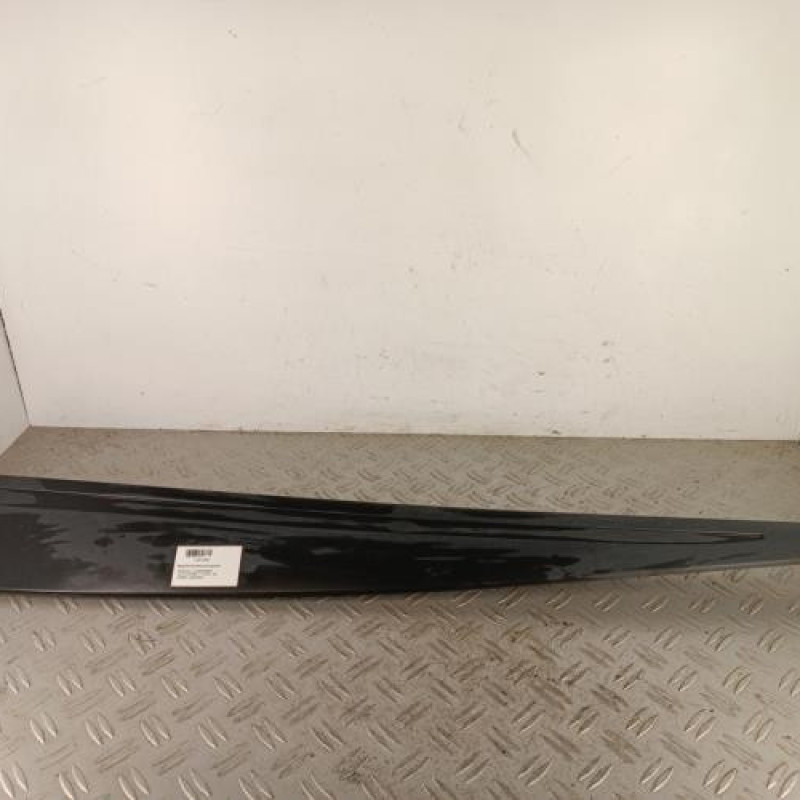 Baguette de porte avant gauche RENAULT CLIO 4