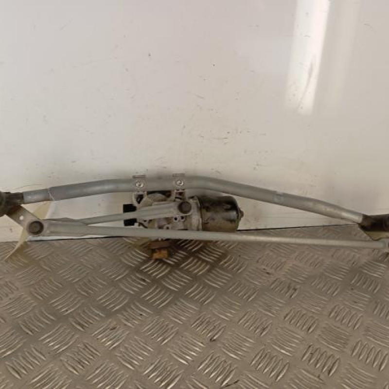 Moteur essuie glace avant DACIA SANDERO 2 Moteur essuie glace avant DACIA SANDERO 2