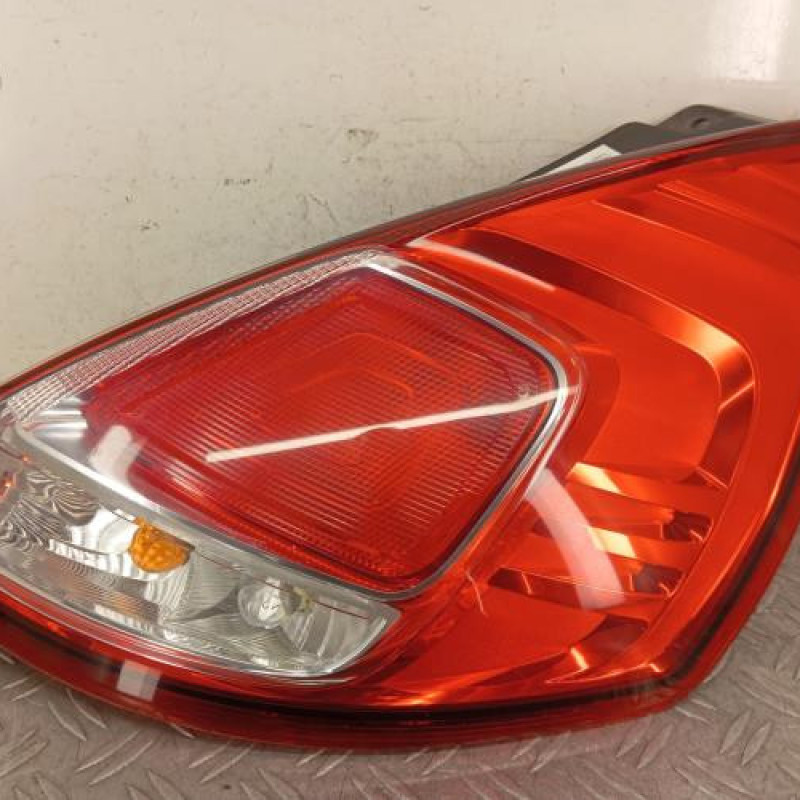 Feu arriere principal droit (feux) FORD FIESTA 6