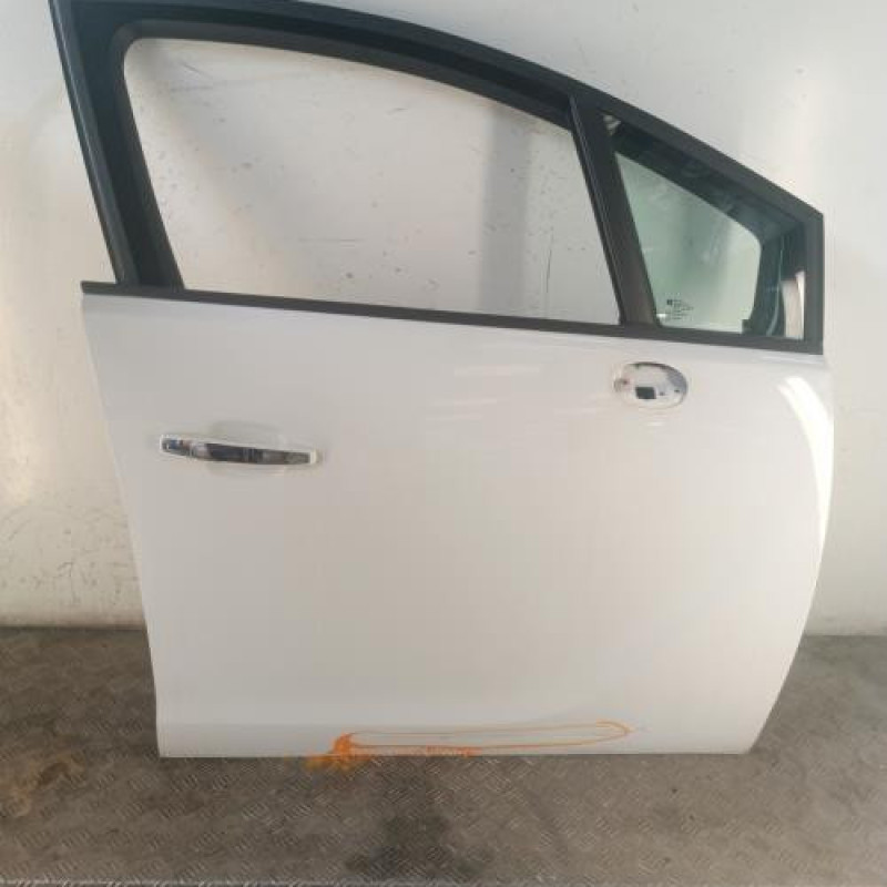 Porte avant droit OPEL MERIVA B Porte avant droit OPEL MERIVA B